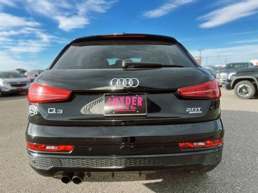 2017 Audi Q3 2.0T Prestige