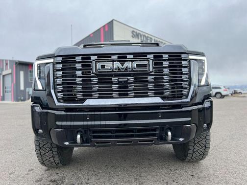 2024 GMC Sierra 3500 Denali Ultimate