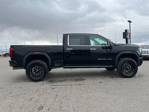 2024 GMC Sierra 3500 Denali Ultimate