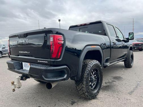 2024 GMC Sierra 3500 Denali Ultimate