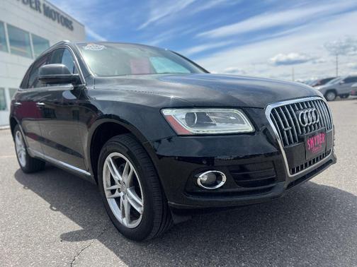 Brilliant Black 2016 Audi Q5 2.0T Premium Plus