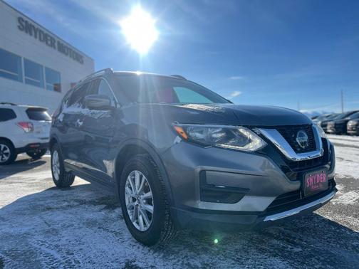 2018 Nissan Rogue SV