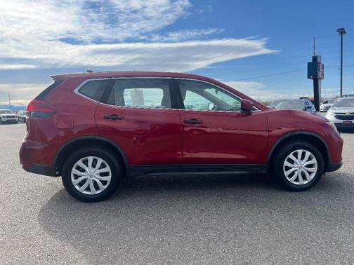 2017 Nissan Rogue S