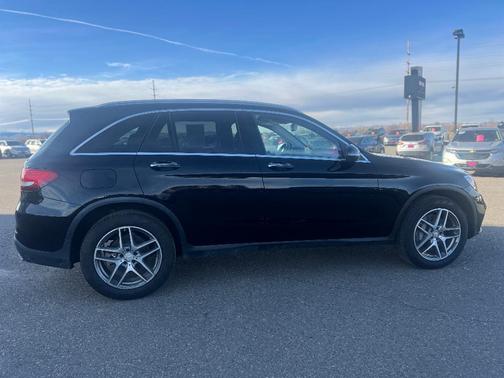 2016 Mercedes-Benz GLC-Class GLC 300 4MATIC