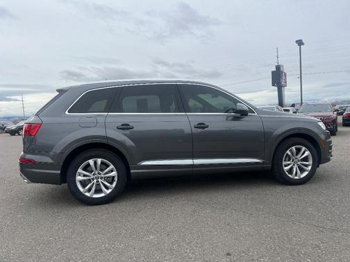 2018 Audi Q7 2.0T Premium Plus