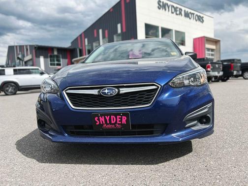 2018 Subaru Impreza 2.0i