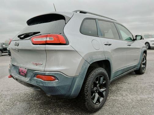 2017 Jeep Cherokee Trailhawk