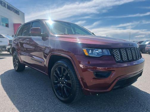 2017 Jeep Grand Cherokee Altitude