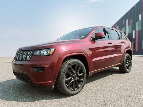 2017 Jeep Grand Cherokee Altitude