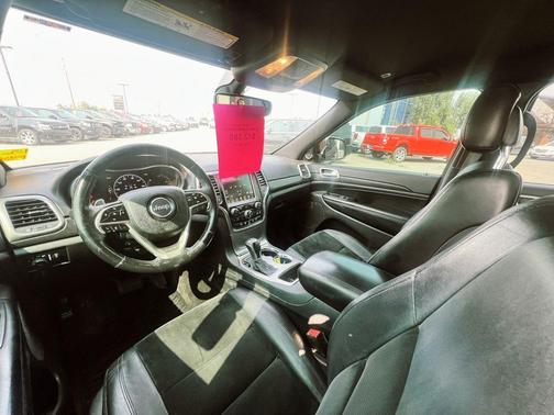 2017 Jeep Grand Cherokee Altitude