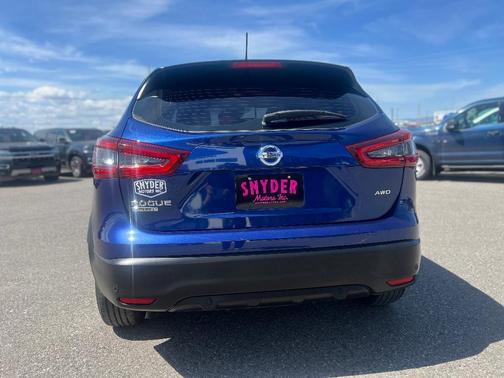 Caspian Blue 2020 Nissan Rogue Sport S