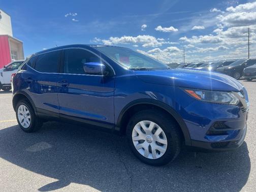 Caspian Blue 2020 Nissan Rogue Sport S