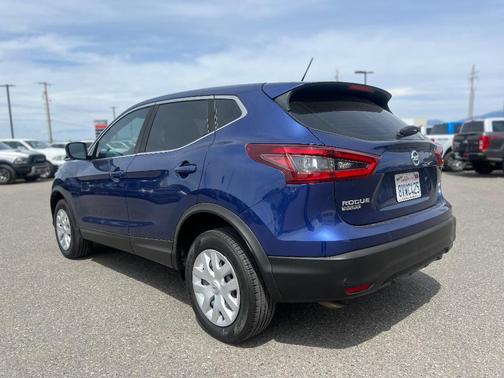 Caspian Blue 2020 Nissan Rogue Sport S