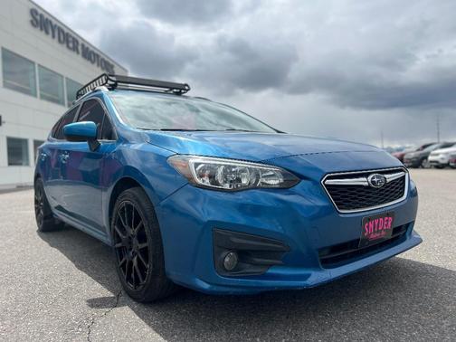 Island Blue Pearl 2018 Subaru Impreza 2.0i Premium