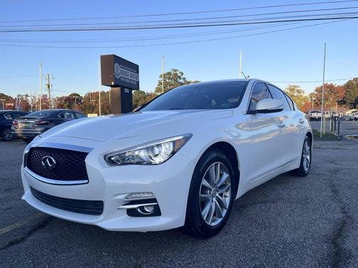 2014 INFINITI Q50 Premium