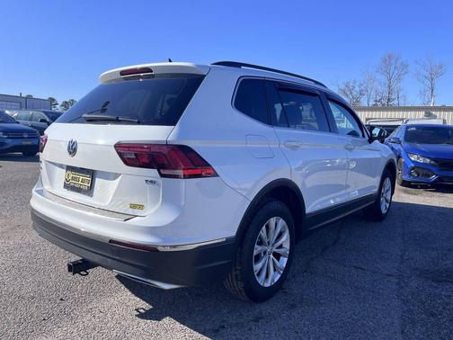 2018 Volkswagen Tiguan 2.0T SE