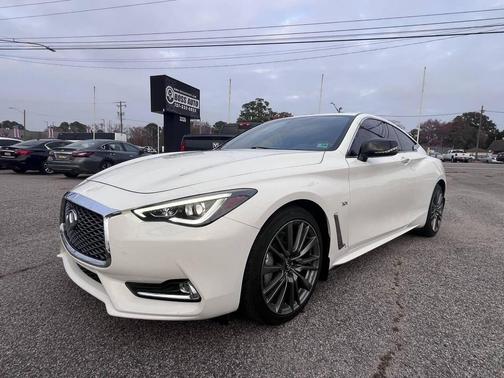 2017 INFINITI Q60 3.0t Sport
