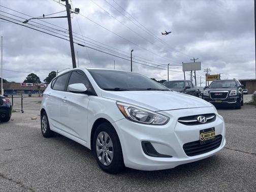 2015 Hyundai Accent GS