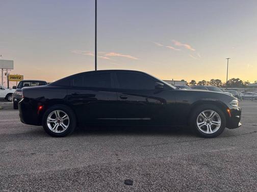 2015 Dodge Charger SE