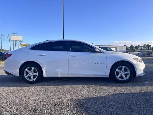 2016 Chevrolet Malibu LS