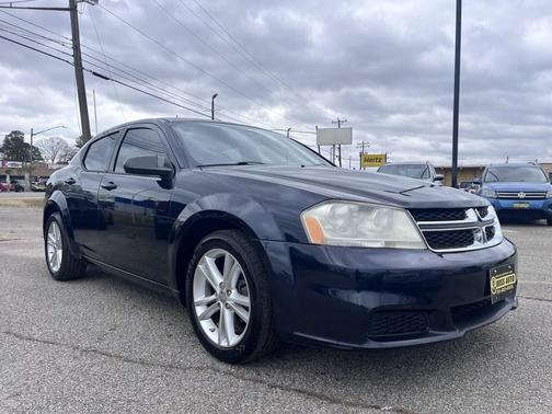 2012 Dodge Avenger SE