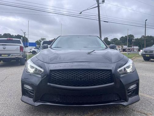 2015 INFINITI Q50 Premium