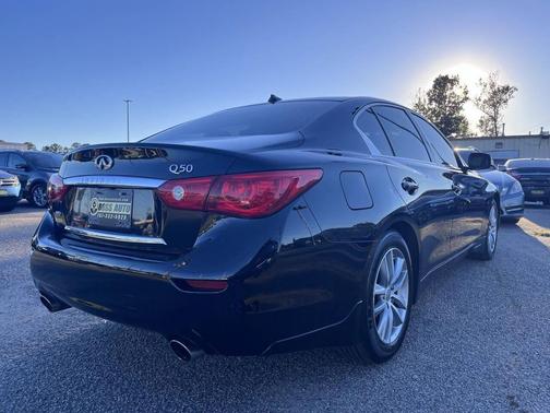 2014 INFINITI Q50 Premium