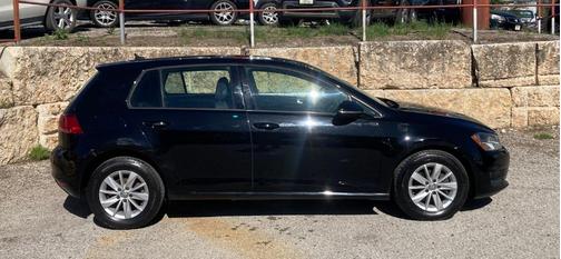 2016 Volkswagen Golf TSI S 4-Door