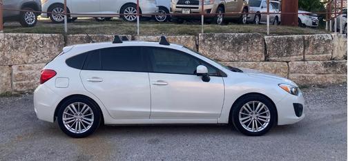 2014 Subaru Impreza 2.0i Premium