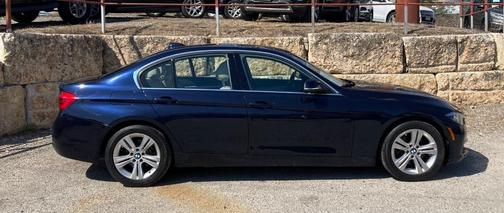 2017 BMW 330 i