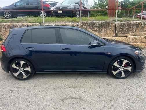 Night Blue Metallic 2018 Volkswagen Golf GTI 2.0T S 4-Door