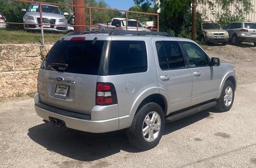 2010 Ford Explorer XLT
