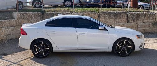2016 Volvo S60 T5 R-Design
