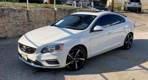 2016 Volvo S60 T5 R-Design