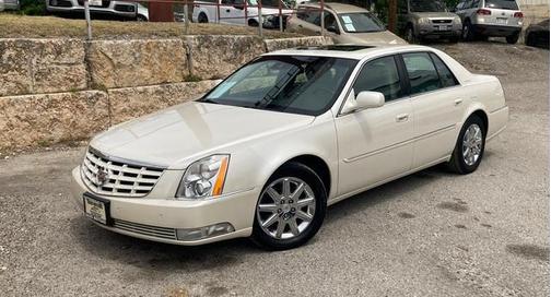 2010 Cadillac DTS Premium