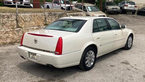 2010 Cadillac DTS Premium