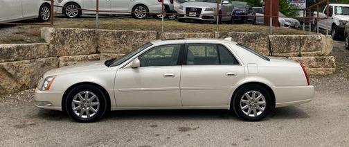 2010 Cadillac DTS Premium
