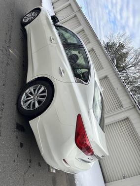 2015 INFINITI Q50 Base