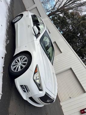 2015 INFINITI Q50 Base