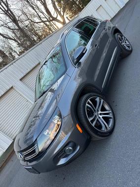 2013 Volkswagen Tiguan SE
