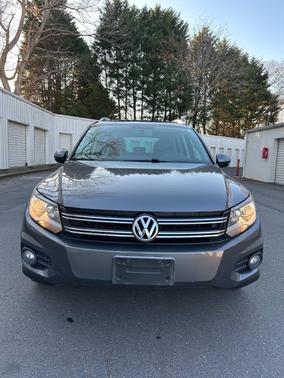 2013 Volkswagen Tiguan SE