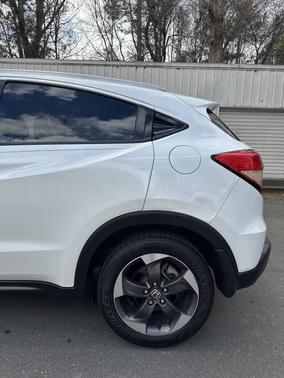 2018 Honda HR-V EX-L w/Navigation