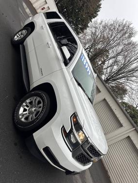 2018 Chevrolet Tahoe LS