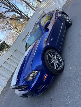 2013 Ford Mustang GT Premium