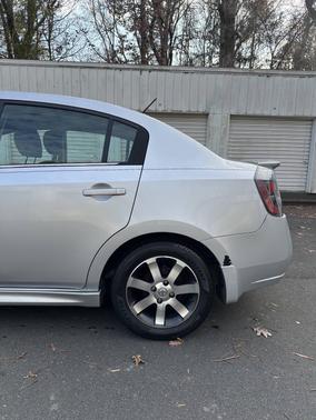2011 Nissan Sentra 2.0 SR