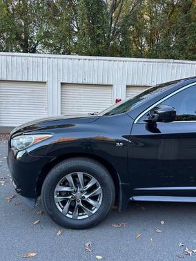 2015 INFINITI QX60 Base