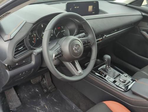2025 Mazda CX-30 2.5 Carbon Turbo
