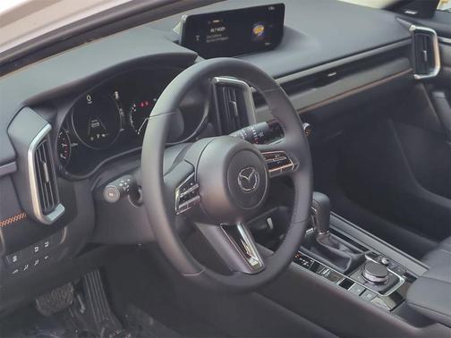 2026 Mazda CX-50 Premium