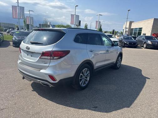 Circuit Silver 2017 Hyundai SANTA FE Limited