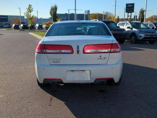 2012 Lincoln MKZ Base